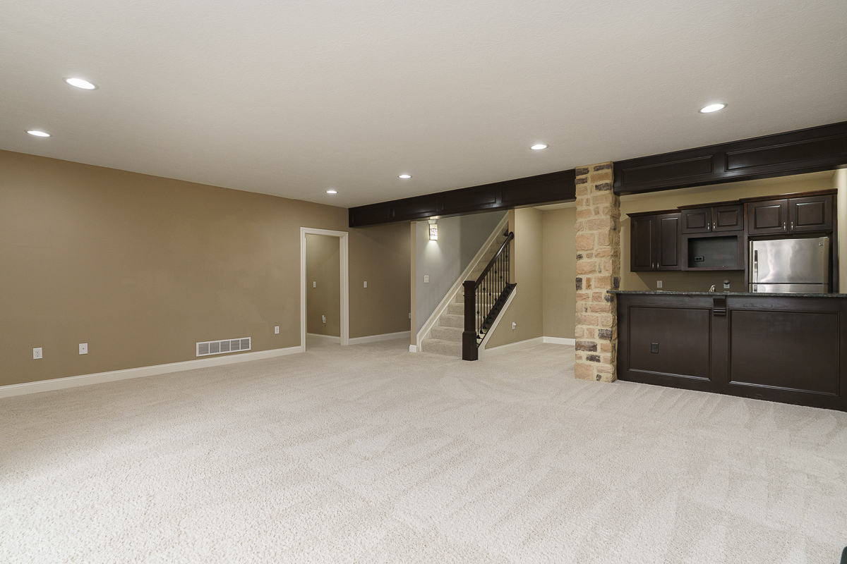 9307 Brolio Villa Dr-18