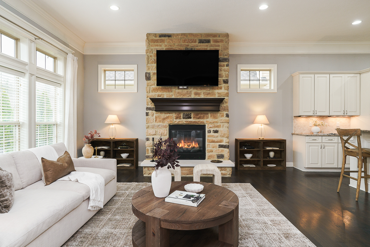 9307 Brolio Villa Dr-38