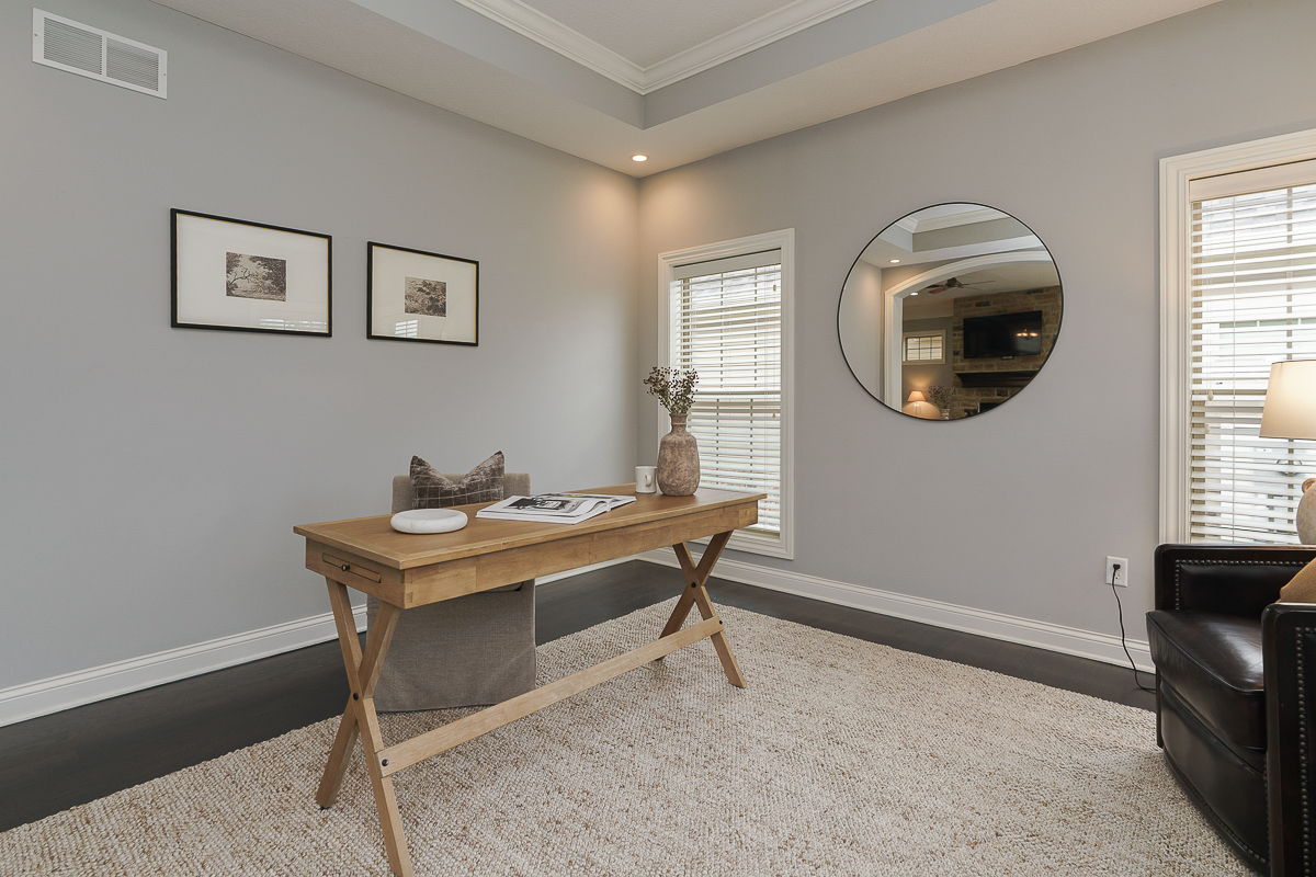 9307 Brolio Villa Dr-44