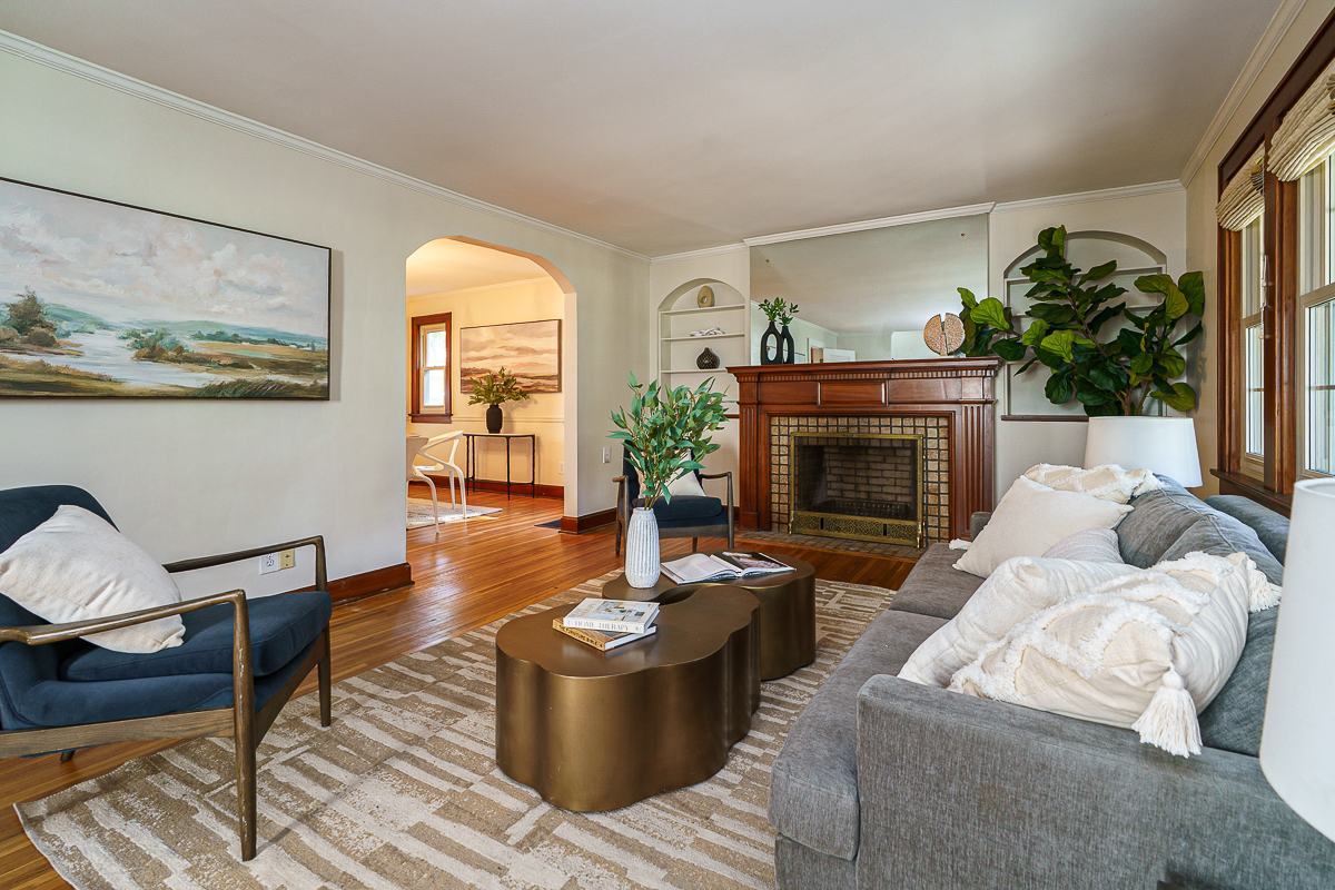 96 N Cassingham Rd-13