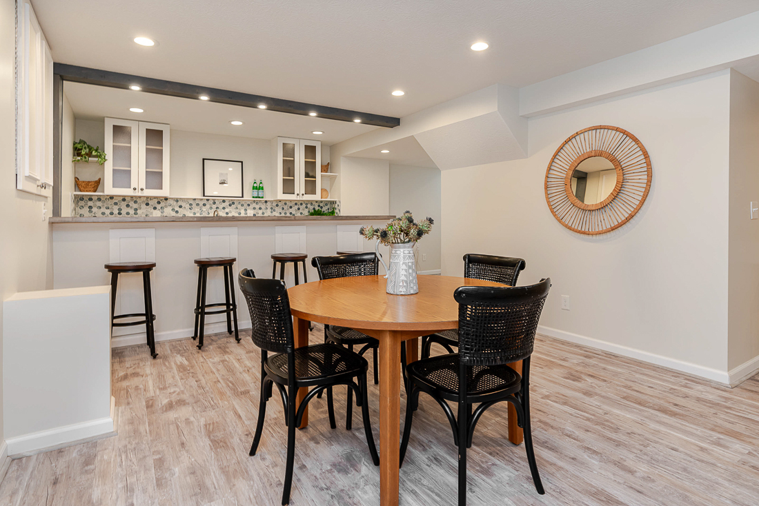 9800 Oxford Circle-8