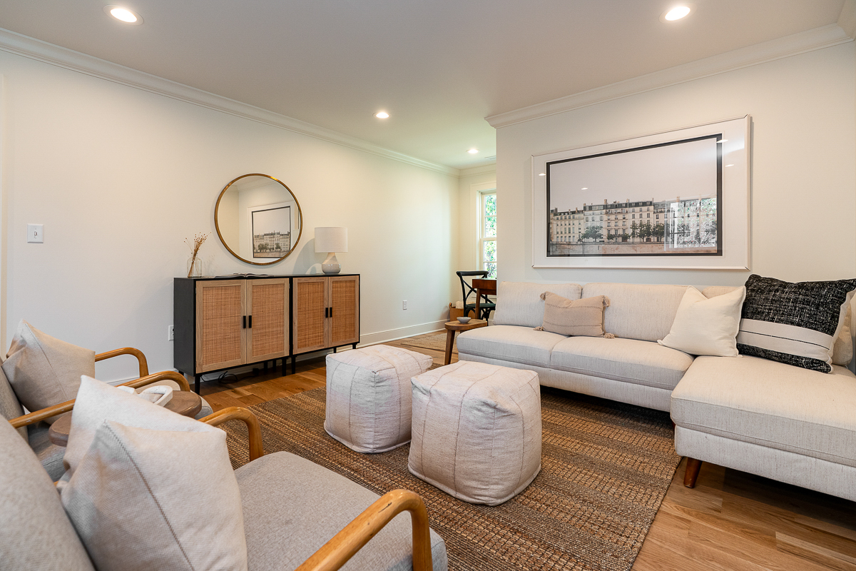 1565 Berkshire Rd.-71