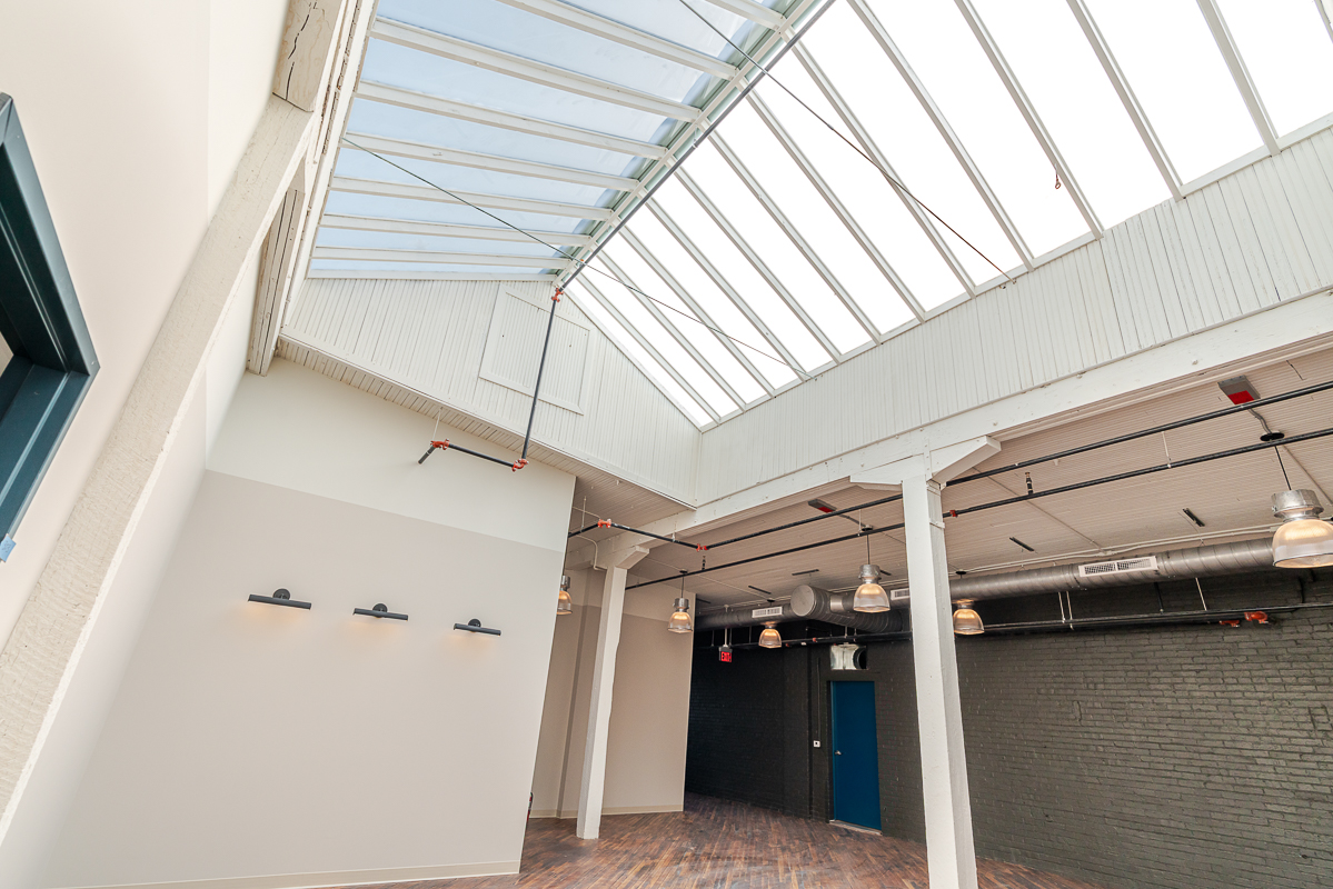 219 N Columbus St-41