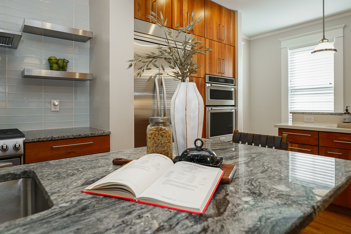 243 e Whittier St------16