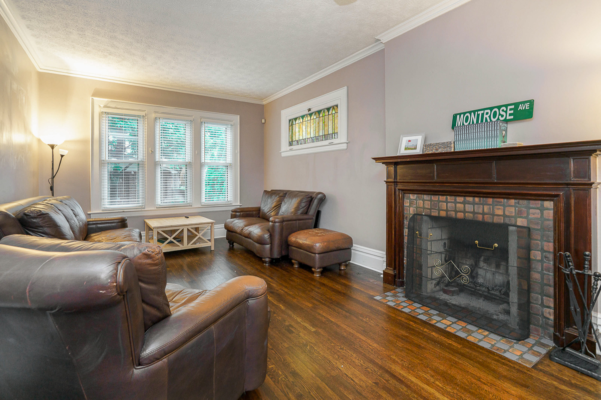 1833 Franklin Avenue-24