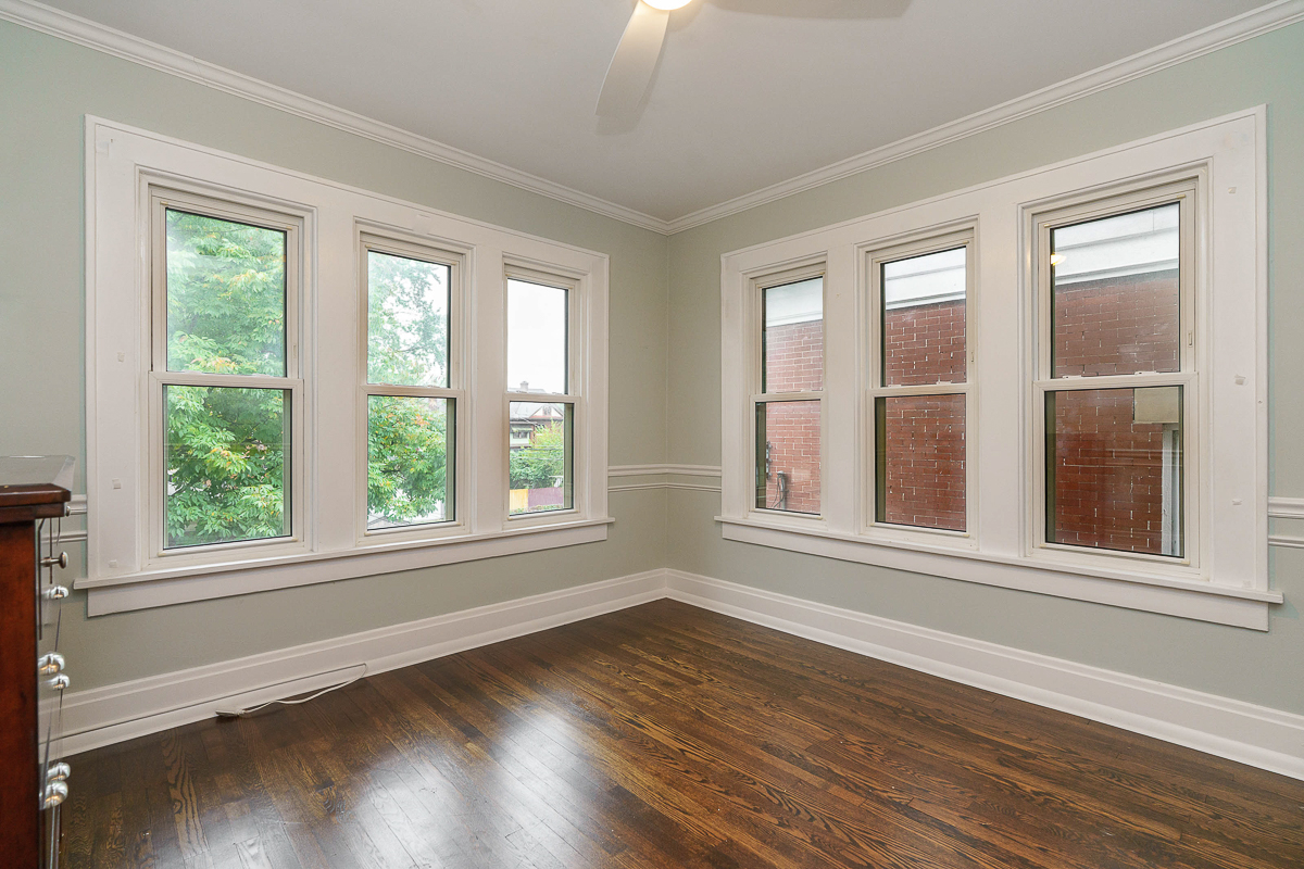 1833 Franklin Avenue-51