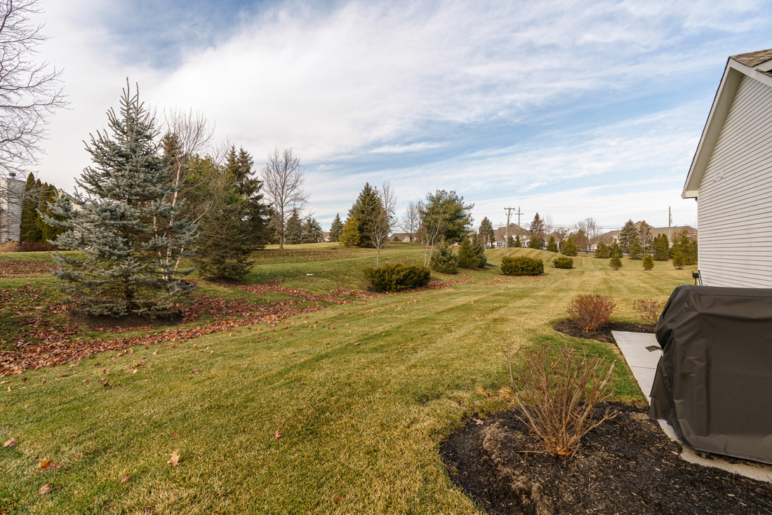 7652 Gateway Blvd --6