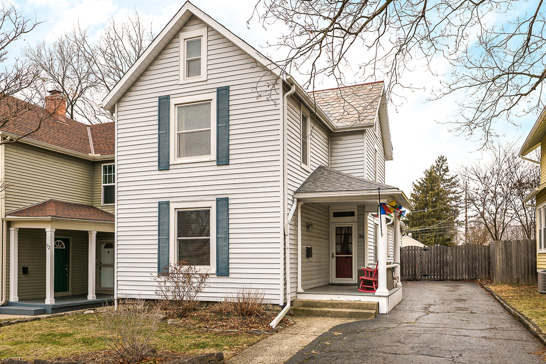 76 e Lakeview Ave-11