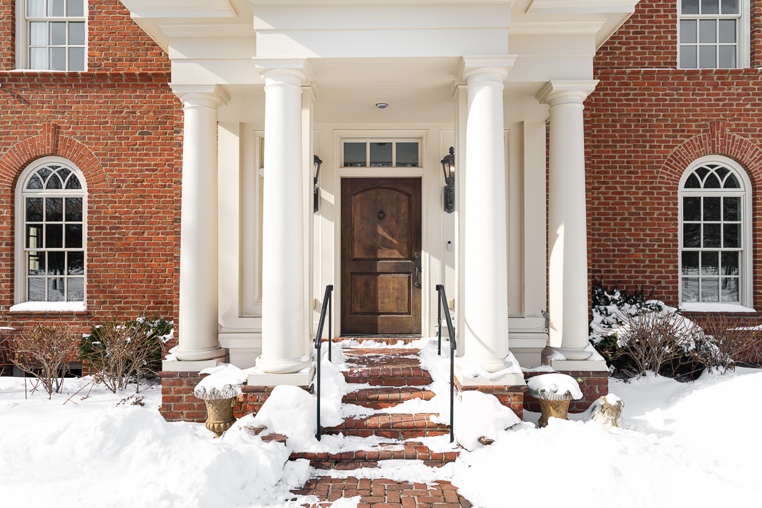 7286 Lambton Green N -14