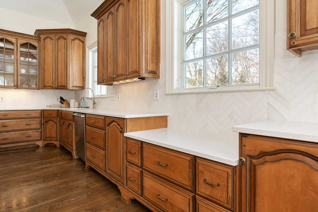 7286 Lambton Green N Interiors-26