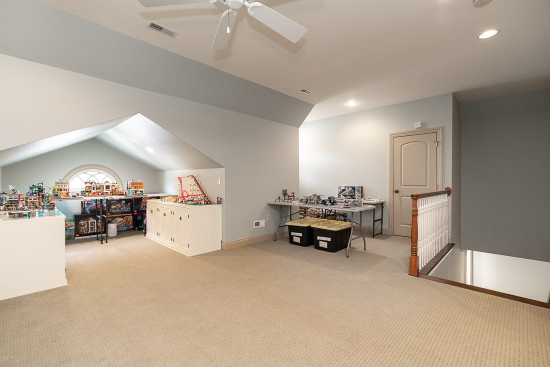 7286 Lambton Green N Interiors-75