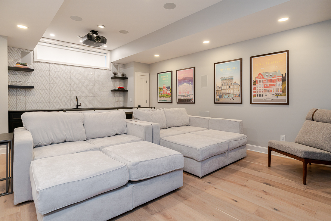 1968 N Devon Rd.-112