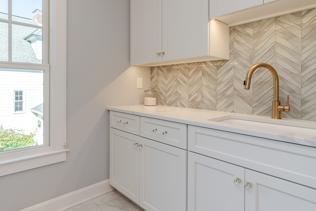 1968 N Devon Rd.-131