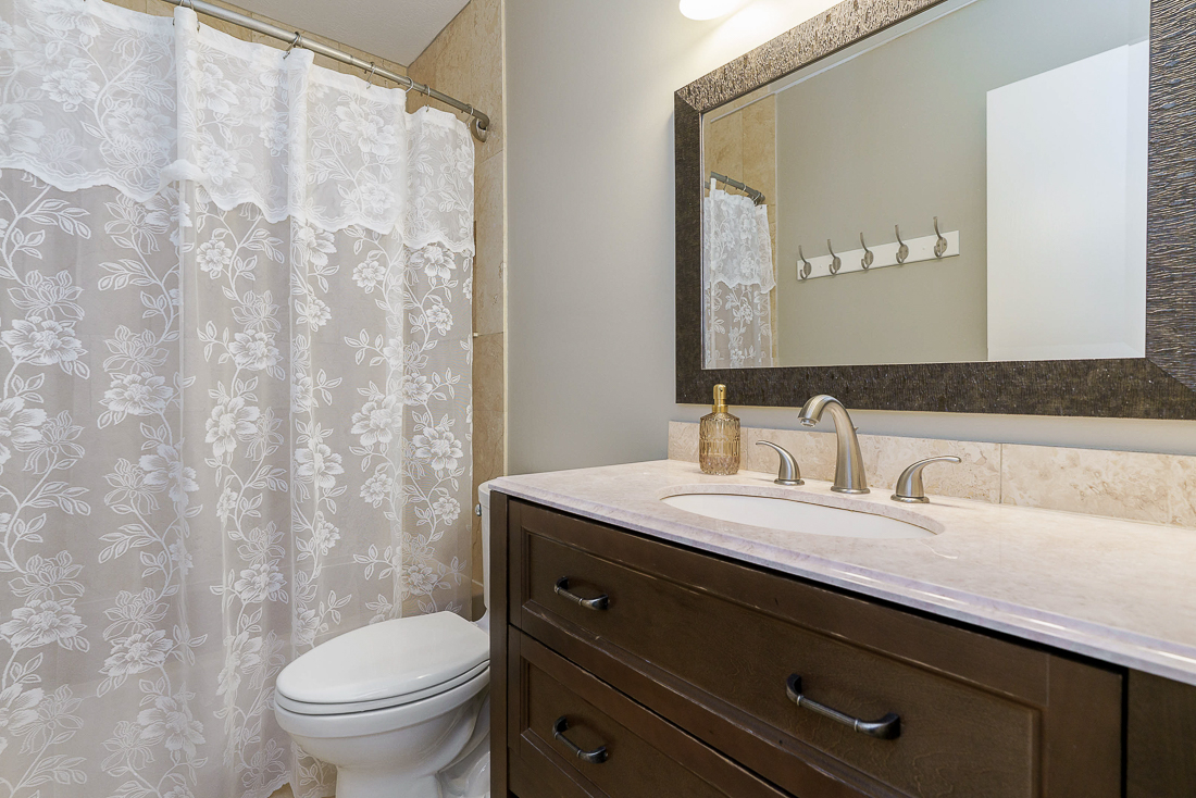 5839 Rothesay Ct Int-35