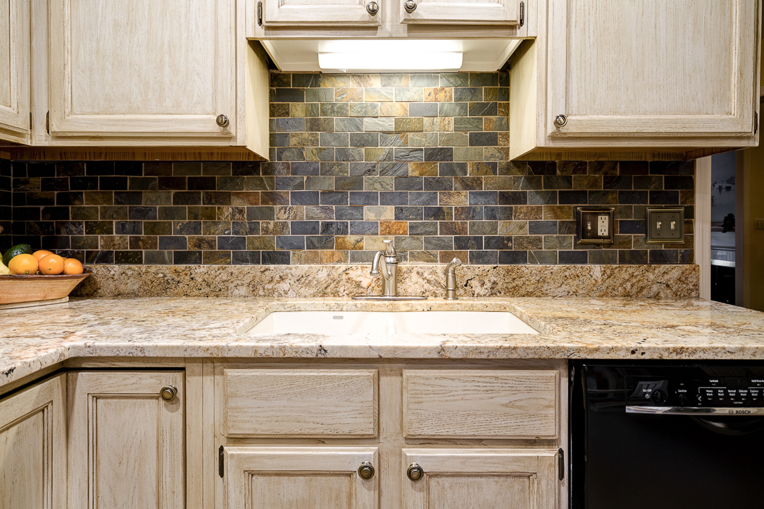 1114 Strathaven Dr North-17