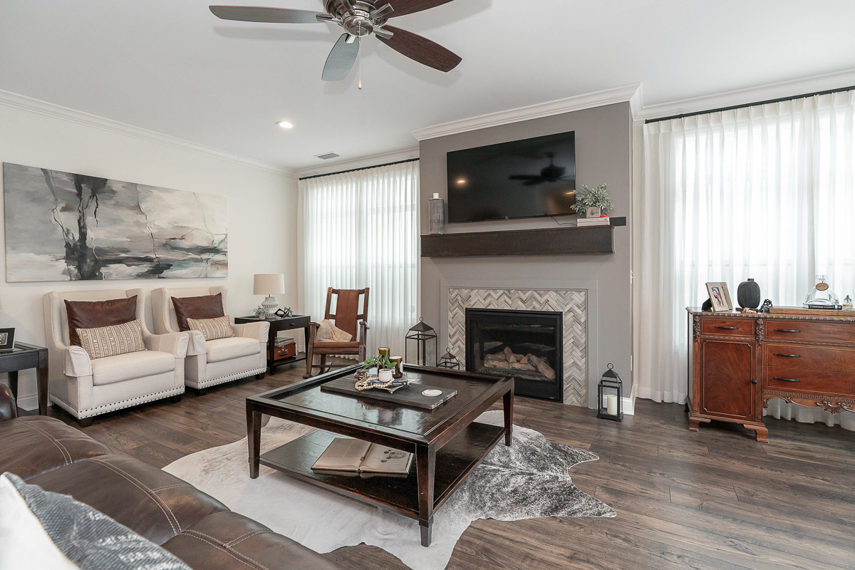 7737 Strickland Dr---12