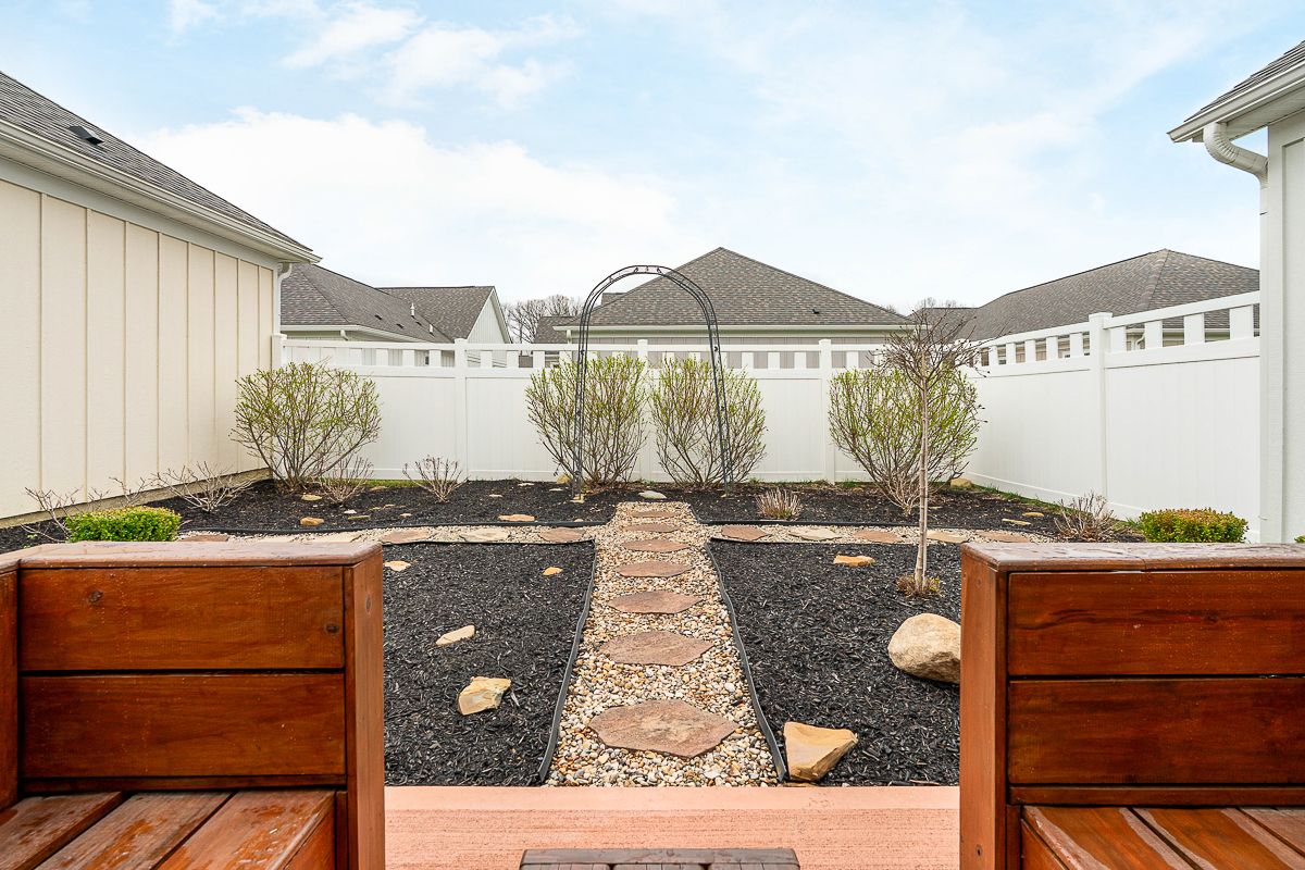 7737 Strickland Dr---3