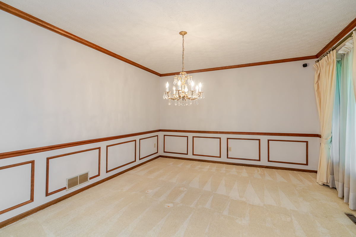 6611 Lake of woods-int-2