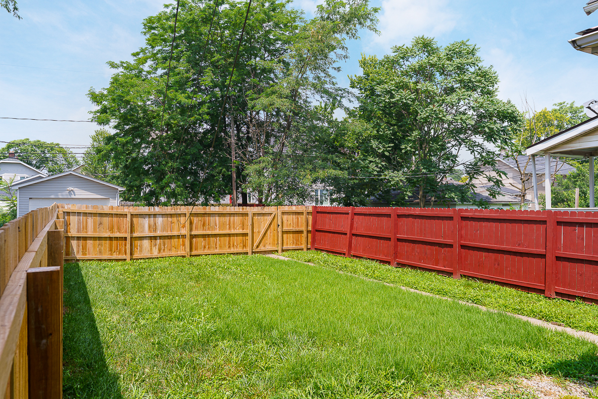 1055 Wilson Ave Exteriors-5